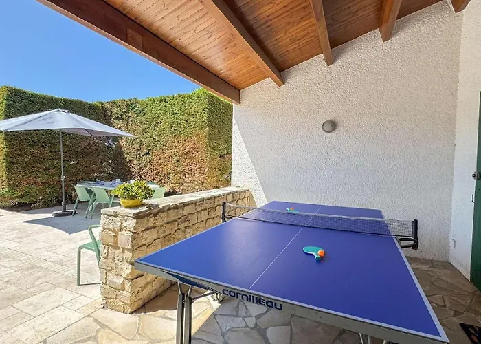 Villa A Proximité De La Et Du Centre Village, Confort